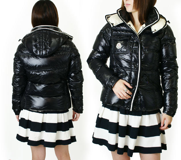 Black hooded Moncler “Quincy” down 